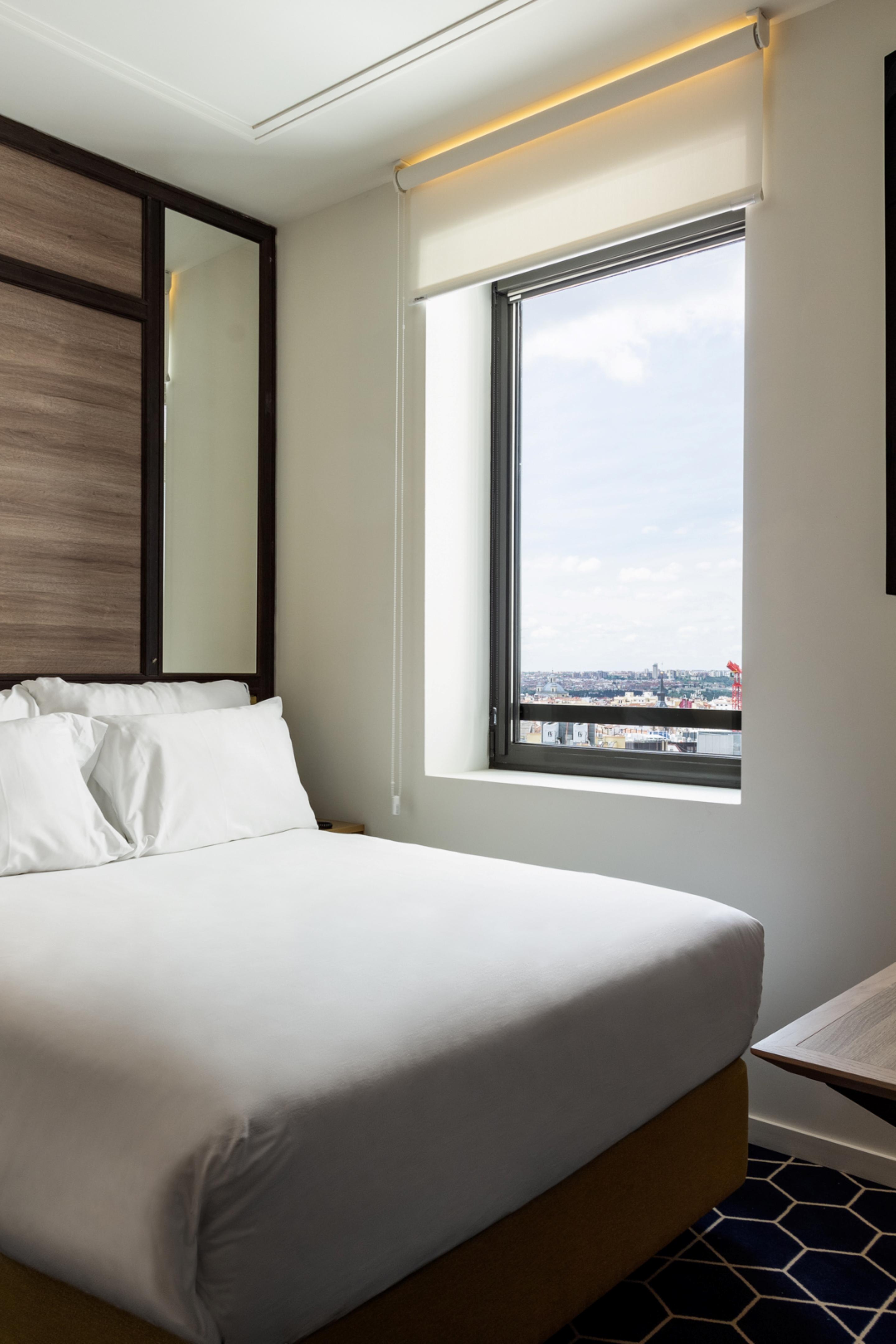Hotel Pestana Cr7 Gran Via Madrid Esterno foto