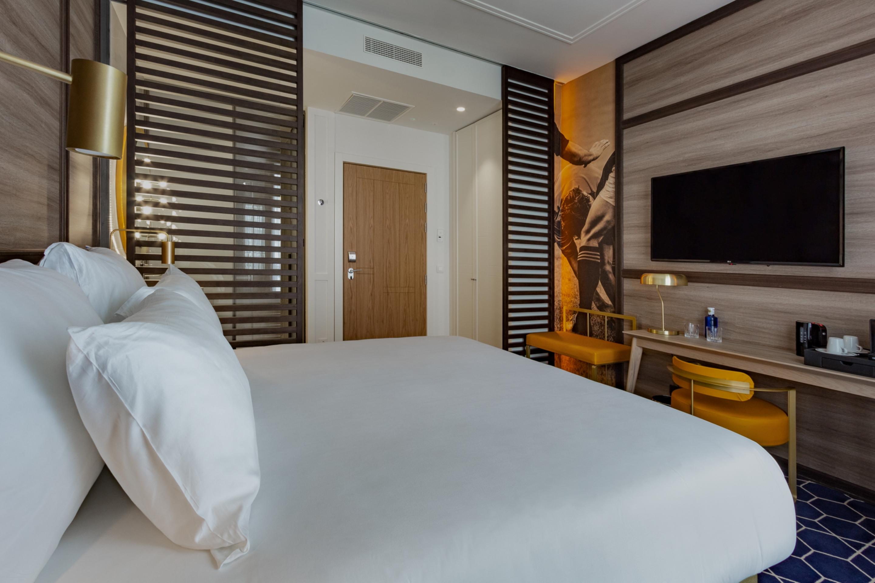 Hotel Pestana Cr7 Gran Via Madrid Esterno foto